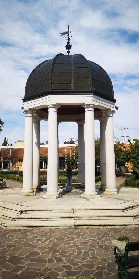 Patak apartman Eger Bagian luar foto